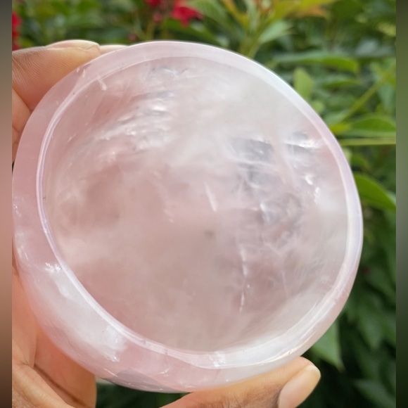 Rose Quartz Chalice/Cup - Picture 6 of 7